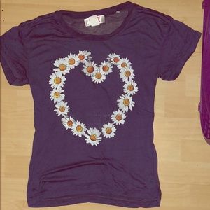 Daisy heart t-shirt